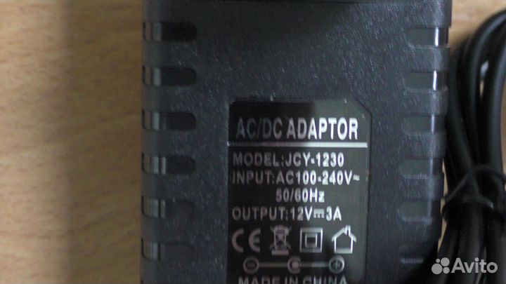 Блок питания адаптер,зарядное устройство 3А