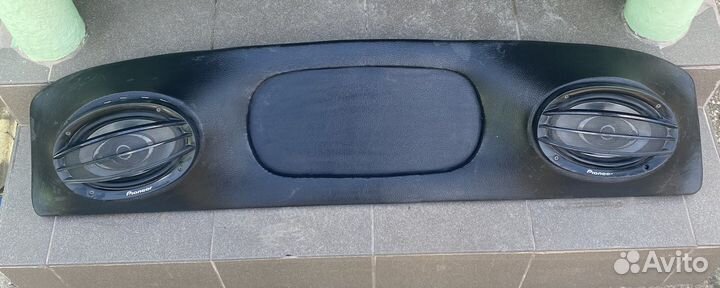 Акустическая полка
