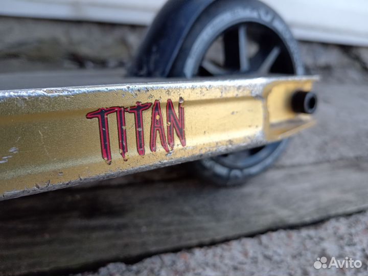 Трюковой самокат