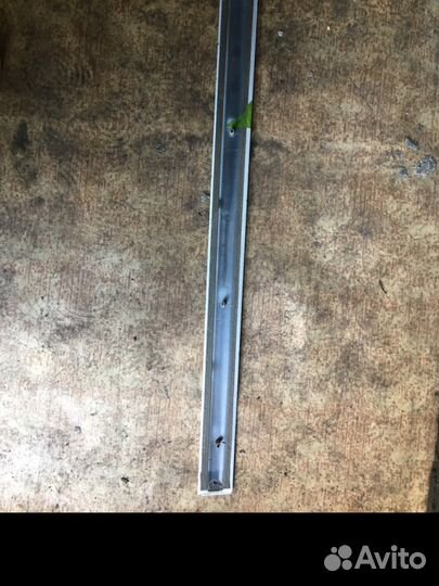 Молдинг задний левой двери Ауди А3