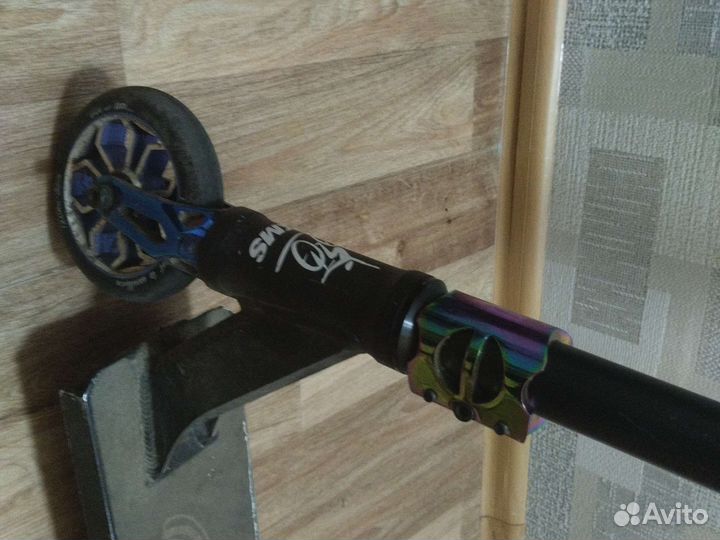 Трюковой самокат kms