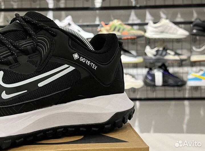 Мужские кроссовки Nike: идеальны для путешествий