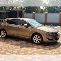 Opel Astra 1.6 MT, 2013, 203 000 км, с пробегом, цена 875 000 руб.