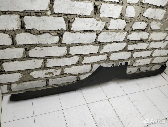 Накладка порога (внутренняя) Audi Q7 4L