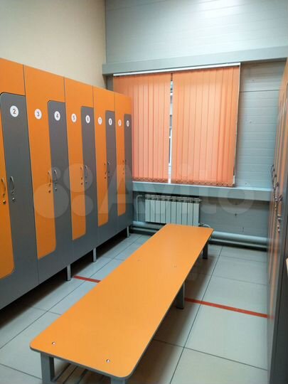 Спортивный зал,студия фитнеса с спортивным инвента