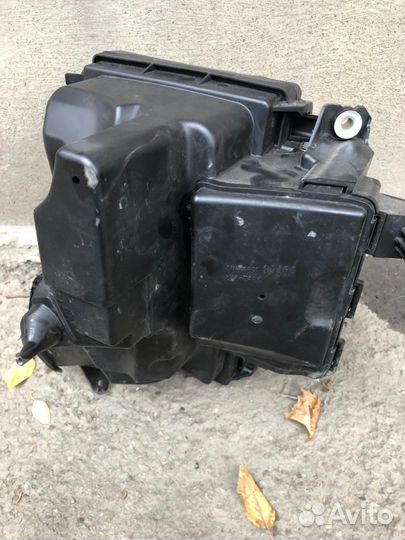 Корпус воздушного фильтра Nissan Teana J32 VQ35 08