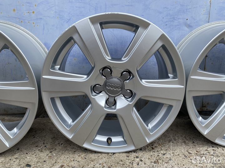 Оригинальные литые диски R17 5x112 Audi