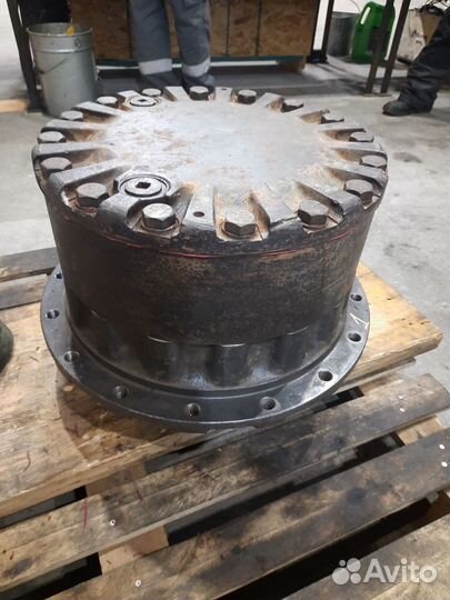 Бортовой редуктор CAT 320 2966299 3530611