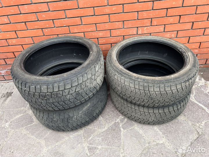 Bridgestone Blizzak DM-V3 245/45 R20 и 275/40 R20 106T