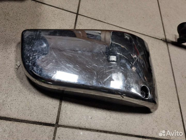 Правая крышка под сиденьем kawasaki vn 1500 vulcan