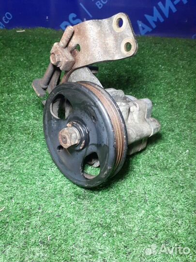 Насос гидроусилителя руля Nissan Murano Z50 VQ35DE