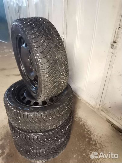 Continental ContiIceContact 215/55 R16 91T