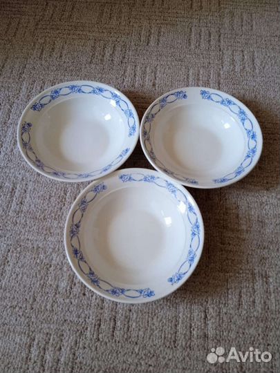 Тарелки 3 шт. Новые