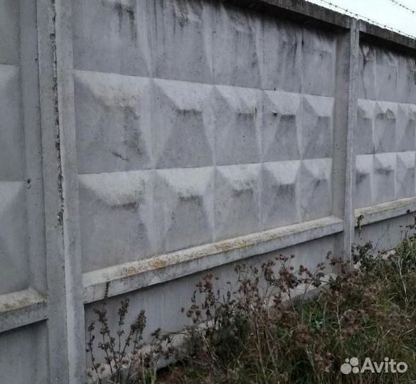 Плита заборная