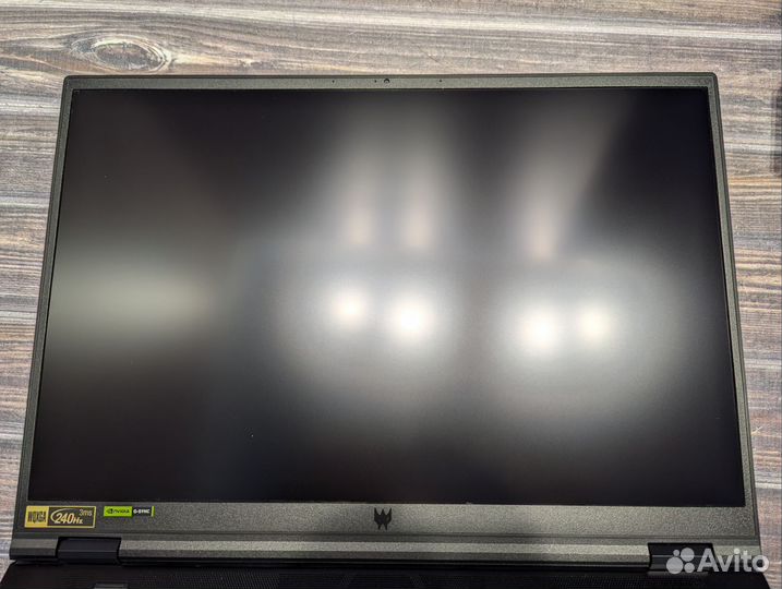 Acer predator helios 18, 14900hx, 4080, 32gb, 1tb