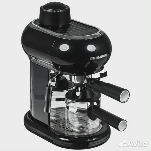 Продам кофеварку redmond RCM-1521