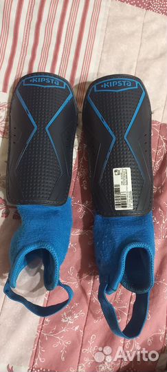 Футбольные щитки