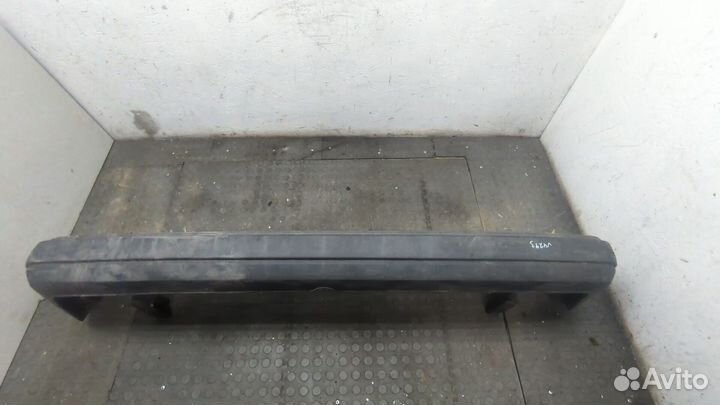 Бампер Volkswagen Golf 2, 1988