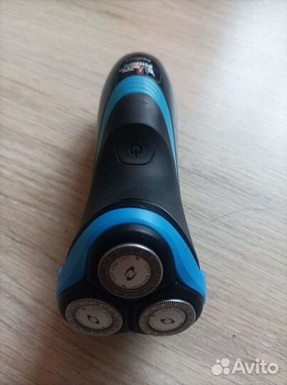 Бритва электрическая philips AT 750