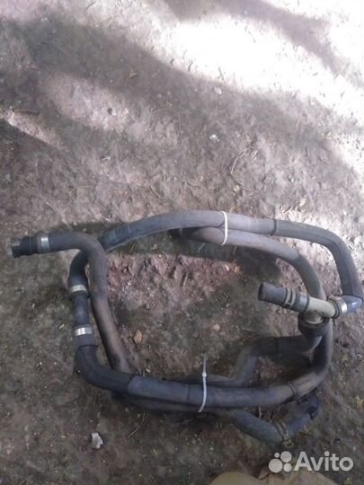 Патрубок шланг отопителя Форд Ford Фокус 3 2.0