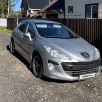 Peugeot 308 1.6 MT, 2010, 297 000 км, с пробегом, цена 320 000 руб.