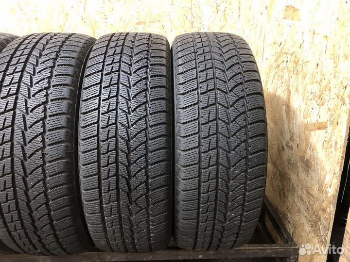 Doublestar DW02 225/60 R17 99T