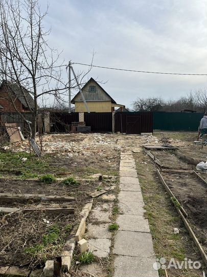 Демонтаж старых домов с вывозом мусора