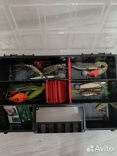 Ящик с блеснами. Набор Спиннингиста