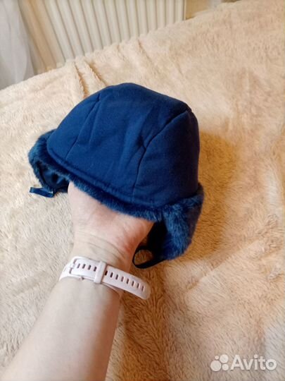 Шапки зимние 40-42 и 44-46