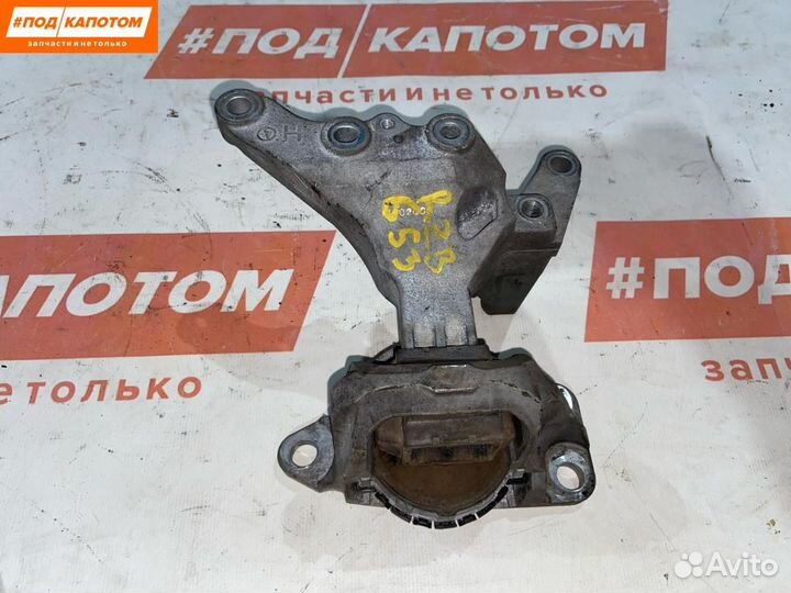 Подушка крепления двигателя передняя правая Nissan