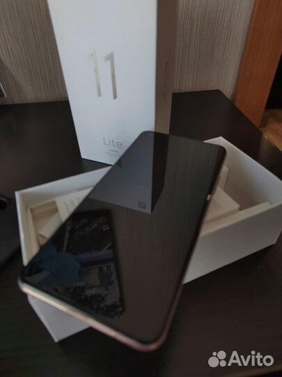 Xiaomi Mi 11 Lite, 8/128 ГБ