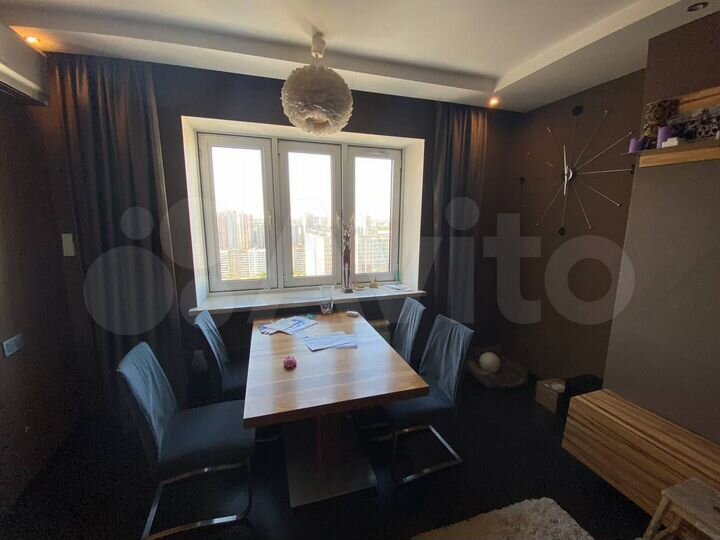 4-к. квартира, 105 м², 22/23 эт.