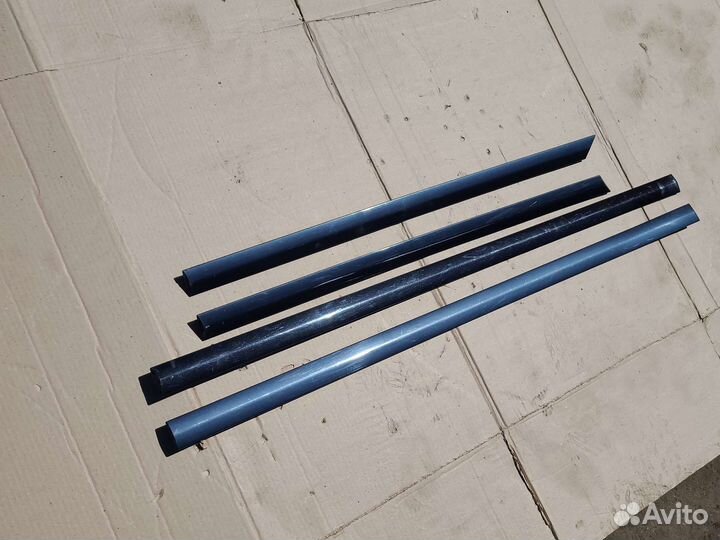 Молдинг на двери Opel Vectra C 2002-2008