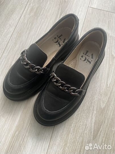 Лоферы для девочки 34 размер