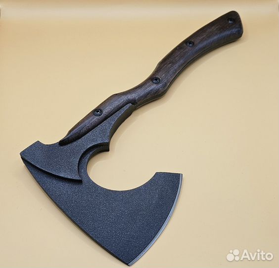 Топор Сварог