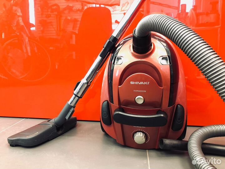 Пылесос, Shivaki SVC 1747