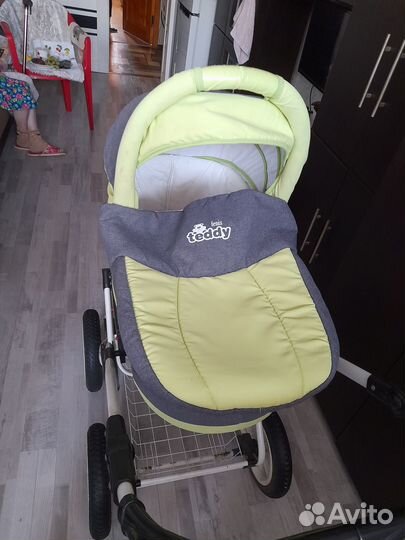 Детская коляска