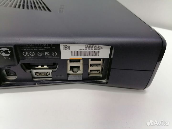 Xbox 360S+2джоя, 999игр Прошита