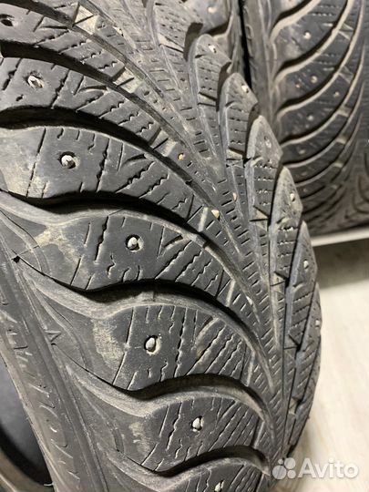 Goodyear UltraGrip Extreme 185/65 R15