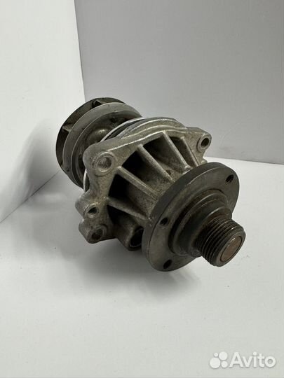Водяной насос BMW M50 Hepu