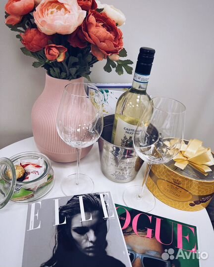 Маникюр, педикюр, брови Краснопресненская