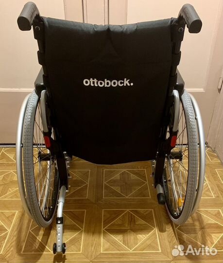 Коляска инвалидная комнатная