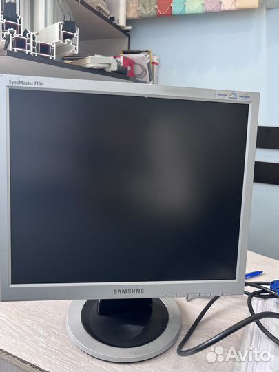 Монитор для компьютера бу