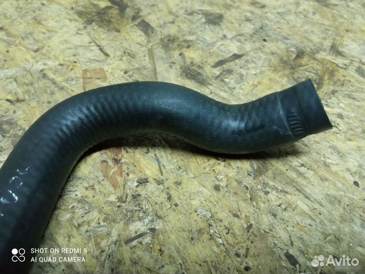 Патрубок отопителя Mercedes Benz w124 9