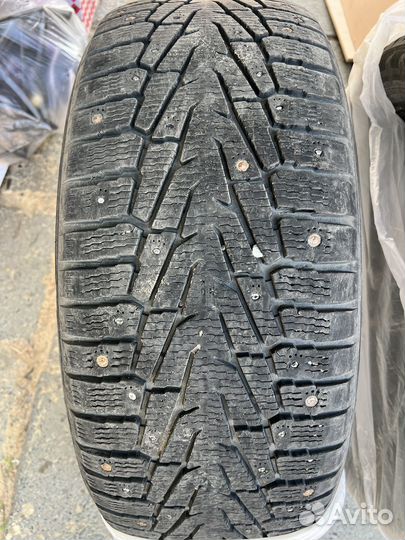 Nokian Tyres Hakkapeliitta 7 SUV 275/50 R22 115T