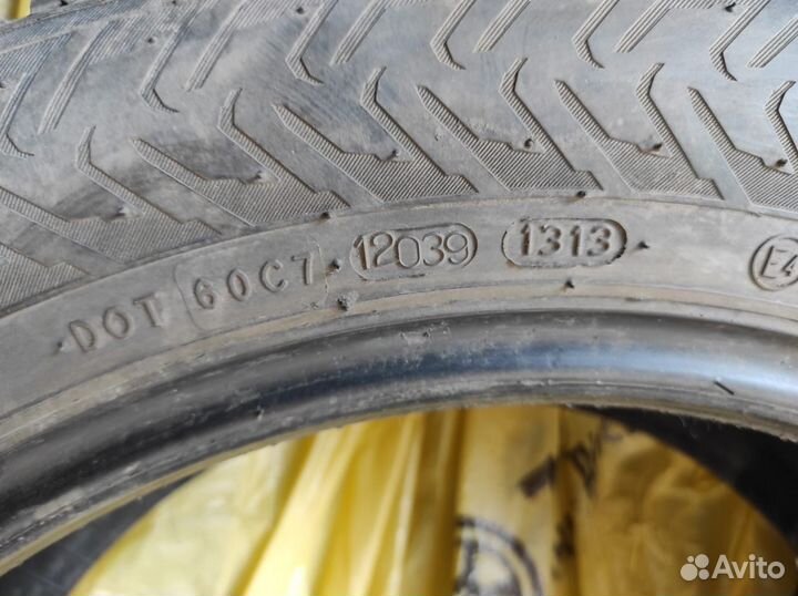 Nokian Tyres Hakkapeliitta 8 225/55 R17 98B