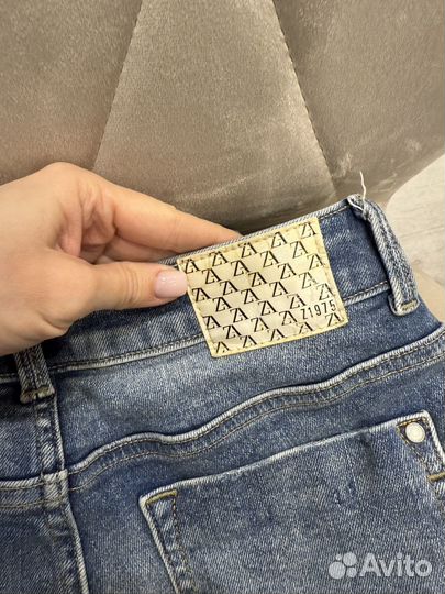 Джинсы zara 34 скинни