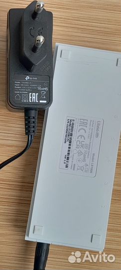 Свич 8-портовый