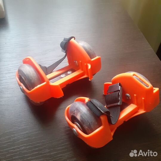 Ролики на обувь