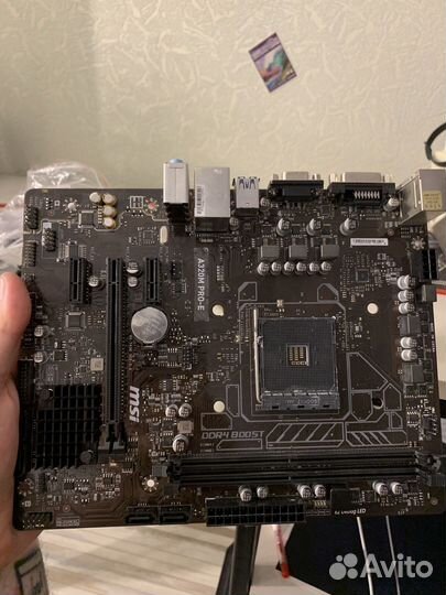 Материнская плата am4